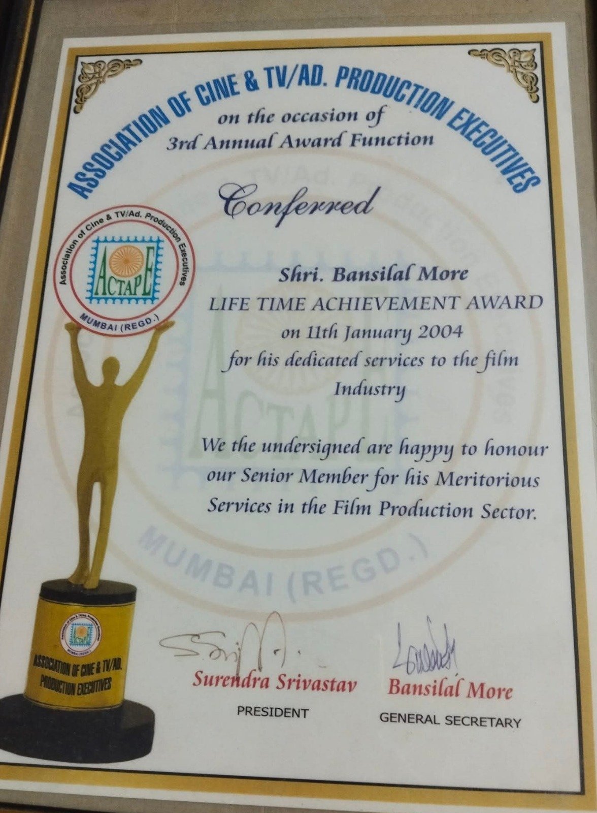 Life Time Achievement Award 2004_Bansilal More