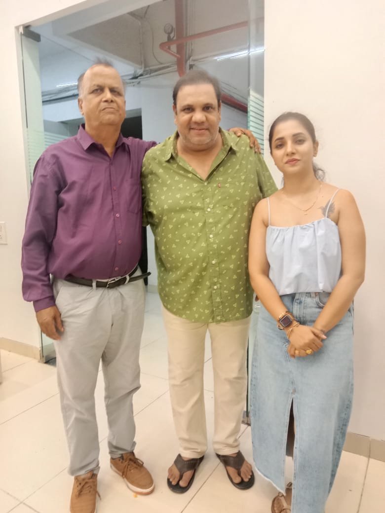 Anand Ingle and Sayali Ravindra